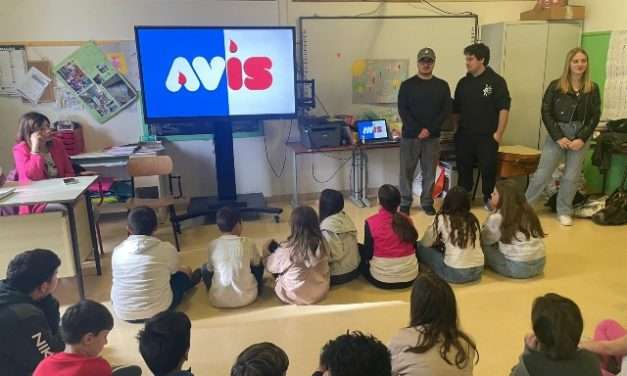 IISS “Dalla Chiesa”. Gli studenti delle superiori incontrano i bambini delle elementari